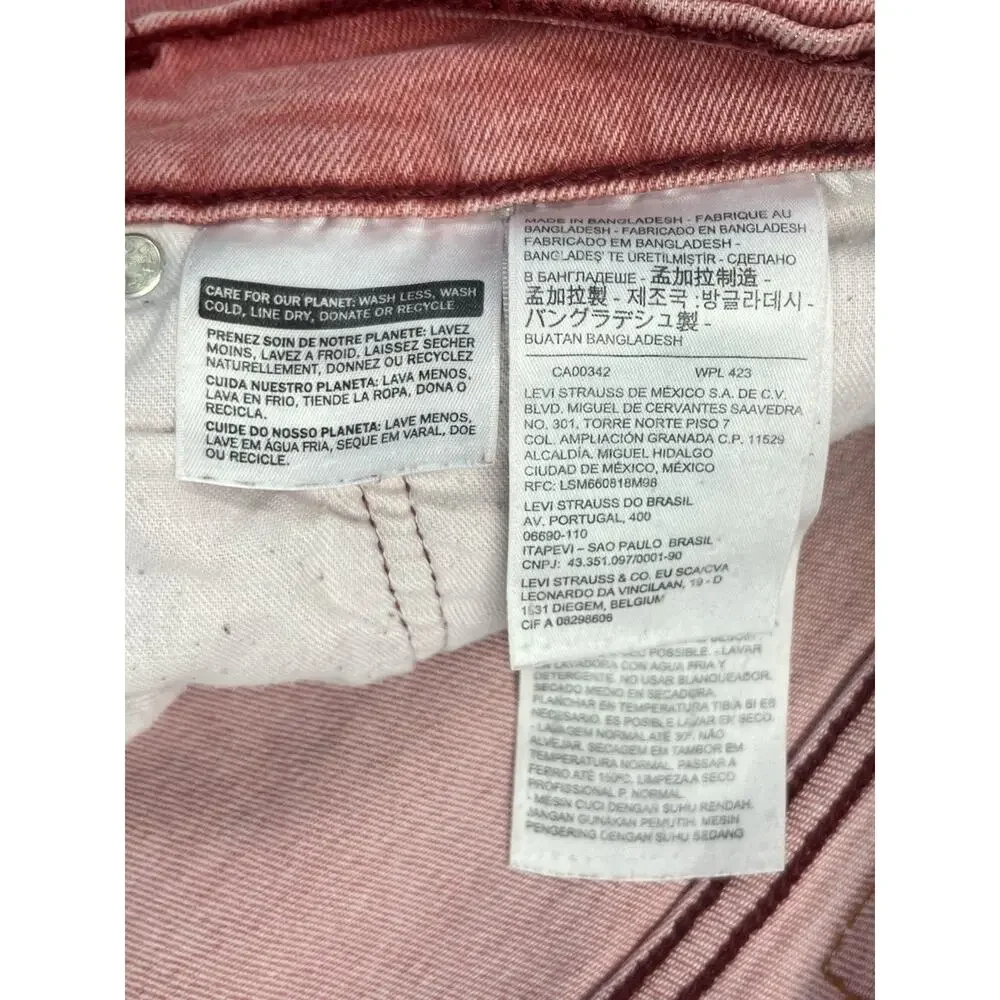Levi’s 502 Denim Shorts Size 38 Salmon Pink